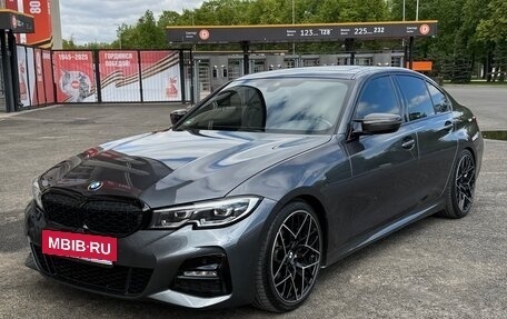 BMW 3 серия, 2019 год, 3 770 000 рублей, 2 фотография