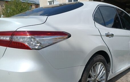 Toyota Camry, 2020 год, 3 200 000 рублей, 19 фотография