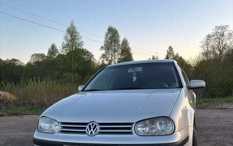 Volkswagen Golf IV, 2000 год, 370 000 рублей, 8 фотография