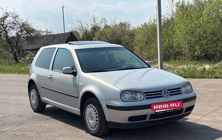 Volkswagen Golf IV, 2000 год, 370 000 рублей, 2 фотография