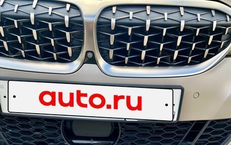 BMW 3 серия, 2019 год, 5 800 000 рублей, 11 фотография