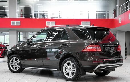 Mercedes-Benz M-Класс, 2013 год, 2 349 000 рублей, 4 фотография
