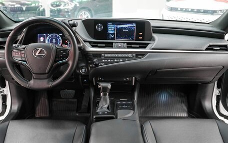 Lexus ES VII, 2019 год, 3 455 000 рублей, 13 фотография