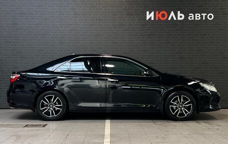 Toyota Camry, 2017 год, 2 285 000 рублей, 4 фотография
