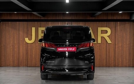 Toyota Alphard, 2023 год, 14 290 000 рублей, 7 фотография