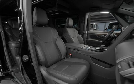 Toyota Alphard, 2023 год, 14 290 000 рублей, 22 фотография