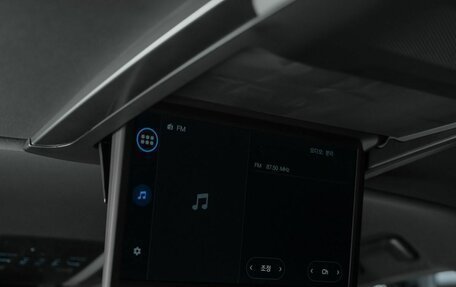 Toyota Alphard, 2023 год, 14 290 000 рублей, 30 фотография