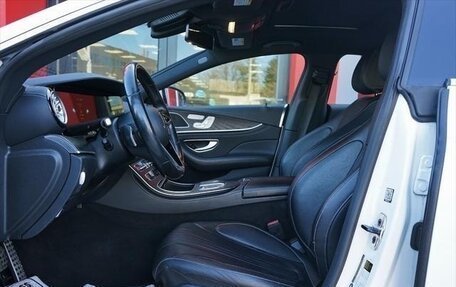 Mercedes-Benz CLS, 2022 год, 4 375 000 рублей, 11 фотография