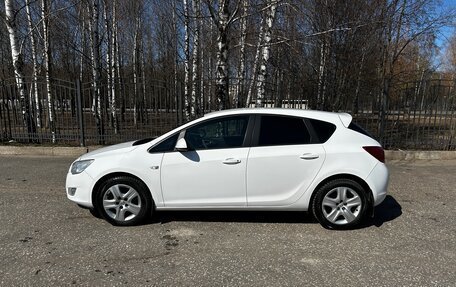 Opel Astra J, 2011 год, 700 000 рублей, 5 фотография