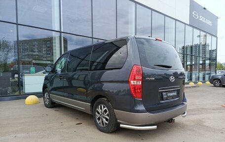 Hyundai H-1 II рестайлинг, 2019 год, 2 560 000 рублей, 8 фотография