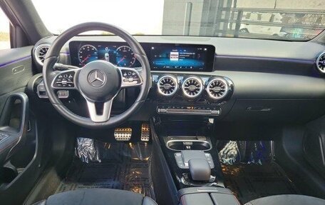 Mercedes-Benz A-Класс, 2022 год, 3 470 000 рублей, 9 фотография