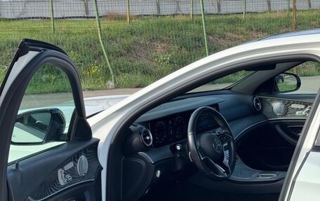Mercedes-Benz E-Класс, 2021 год, 3 690 000 рублей, 6 фотография