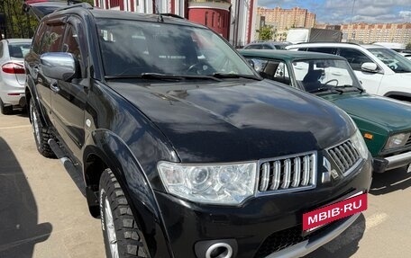 Mitsubishi Pajero Sport II рестайлинг, 2012 год, 1 650 000 рублей, 11 фотография