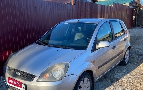Ford Fiesta, 2007 год, 270 000 рублей, 2 фотография