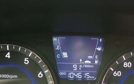 Hyundai Solaris II рестайлинг, 2013 год, 900 000 рублей, 6 фотография