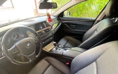 BMW 5 серия, 2014 год, 2 700 000 рублей, 3 фотография