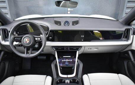 Porsche Cayenne III, 2024 год, 19 800 000 рублей, 12 фотография