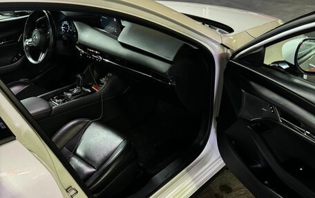 Mazda 3, 2020 год, 1 300 000 рублей, 9 фотография
