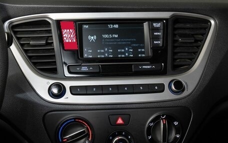 Hyundai Solaris II рестайлинг, 2018 год, 1 350 000 рублей, 14 фотография