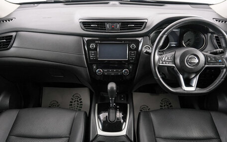 Nissan X-Trail, 2018 год, 2 299 000 рублей, 11 фотография