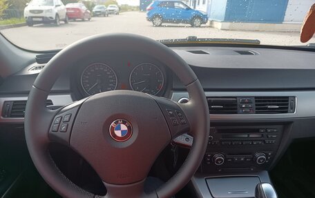 BMW 3 серия, 2007 год, 900 000 рублей, 6 фотография
