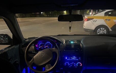 Hyundai Accent II, 2007 год, 590 000 рублей, 10 фотография