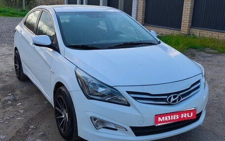 Hyundai Solaris II рестайлинг, 2016 год, 700 000 рублей, 2 фотография