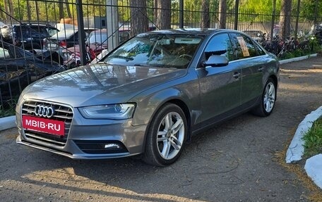 Audi A4, 2013 год, 1 820 000 рублей, 9 фотография
