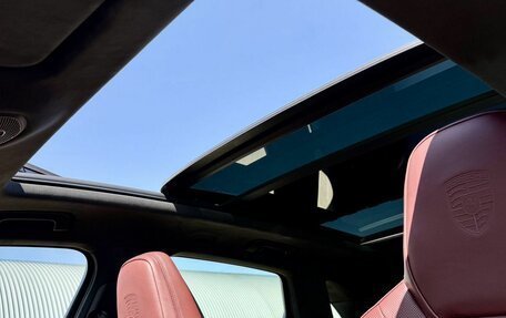 Porsche Cayenne III, 2025 год, 24 000 000 рублей, 30 фотография