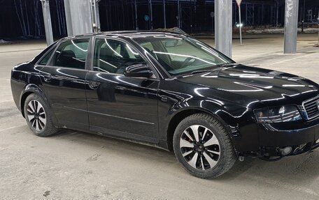 Audi A4, 2003 год, 555 000 рублей, 2 фотография