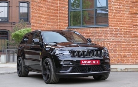 Jeep Grand Cherokee, 2019 год, 4 500 000 рублей, 7 фотография