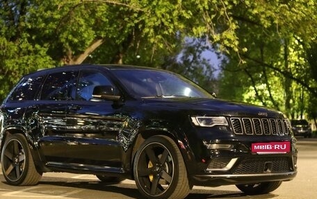 Jeep Grand Cherokee, 2019 год, 4 500 000 рублей, 19 фотография