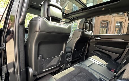 Jeep Grand Cherokee, 2019 год, 4 500 000 рублей, 24 фотография