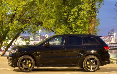 Jeep Grand Cherokee, 2019 год, 4 500 000 рублей, 20 фотография