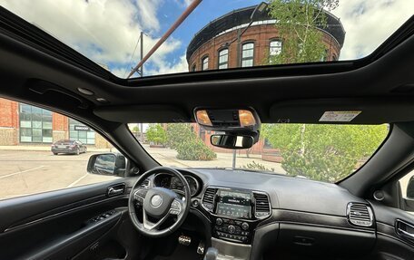 Jeep Grand Cherokee, 2019 год, 4 500 000 рублей, 37 фотография