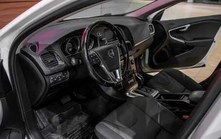 Volvo V40 Cross Country I, 2014 год, 1 195 000 рублей, 8 фотография