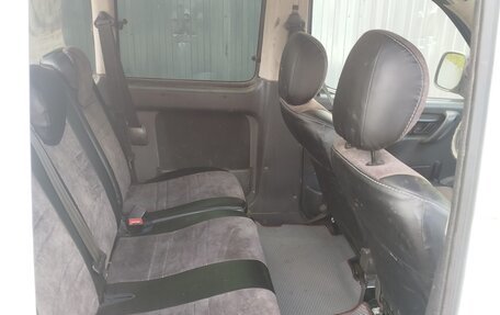 Peugeot Partner II рестайлинг 2, 2010 год, 350 000 рублей, 7 фотография