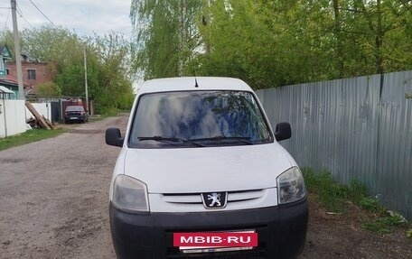 Peugeot Partner II рестайлинг 2, 2010 год, 350 000 рублей, 3 фотография