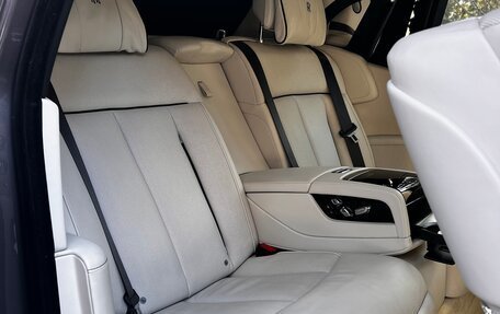 Rolls-Royce Phantom VIII, 2018 год, 49 000 000 рублей, 3 фотография