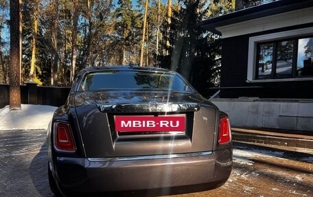 Rolls-Royce Phantom VIII, 2018 год, 49 000 000 рублей, 7 фотография