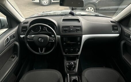 Skoda Yeti I рестайлинг, 2017 год, 1 499 000 рублей, 9 фотография