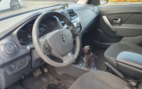 Renault Logan II, 2015 год, 786 000 рублей, 1 фотография