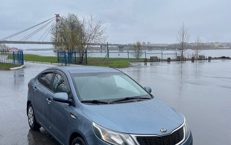 KIA Rio III рестайлинг, 2013 год, 749 000 рублей, 2 фотография