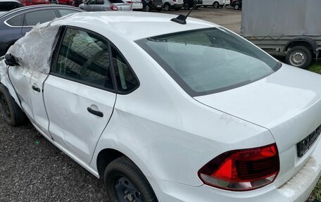 Volkswagen Polo VI (EU Market), 2017 год, 540 000 рублей, 2 фотография