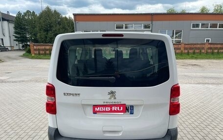 Peugeot Traveller I, 2020 год, 2 090 000 рублей, 5 фотография