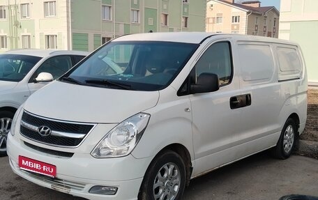 Hyundai Grand Starex Grand Starex I рестайлинг 2, 2011 год, 1 200 000 рублей, 1 фотография