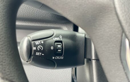 Peugeot Traveller I, 2020 год, 2 090 000 рублей, 10 фотография