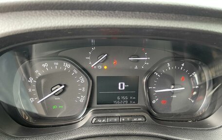 Peugeot Traveller I, 2020 год, 2 090 000 рублей, 9 фотография