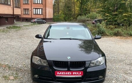 BMW 3 серия, 2005 год, 1 300 000 рублей, 5 фотография