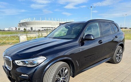 BMW X5, 2021 год, 10 290 000 рублей, 3 фотография